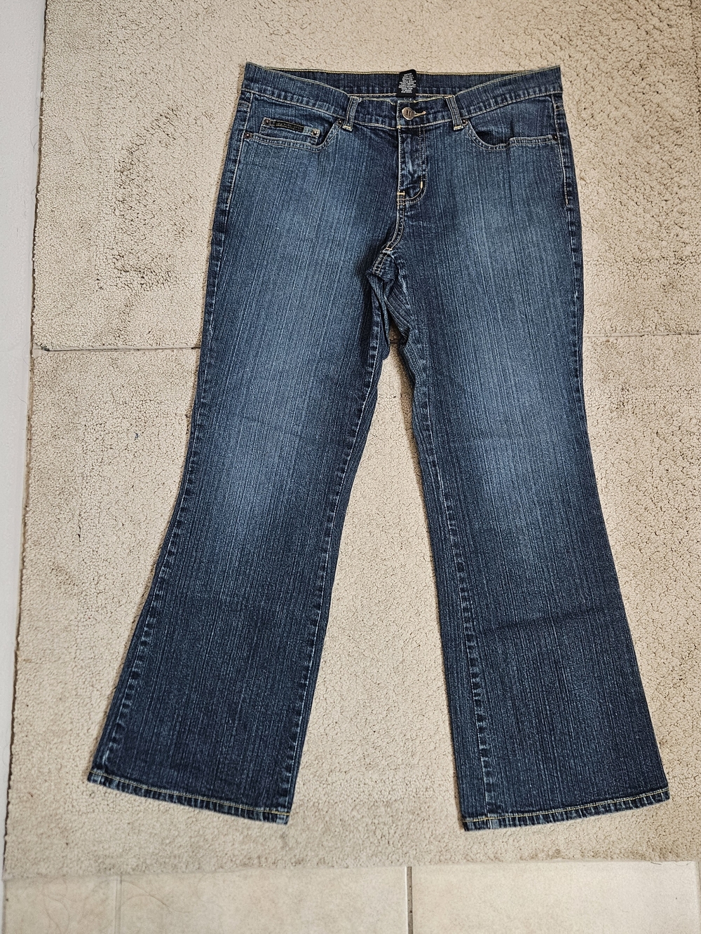 NY&C New York & Company Women’s Jeans – Size 12 Petite (12P) - Picture 3 of 9